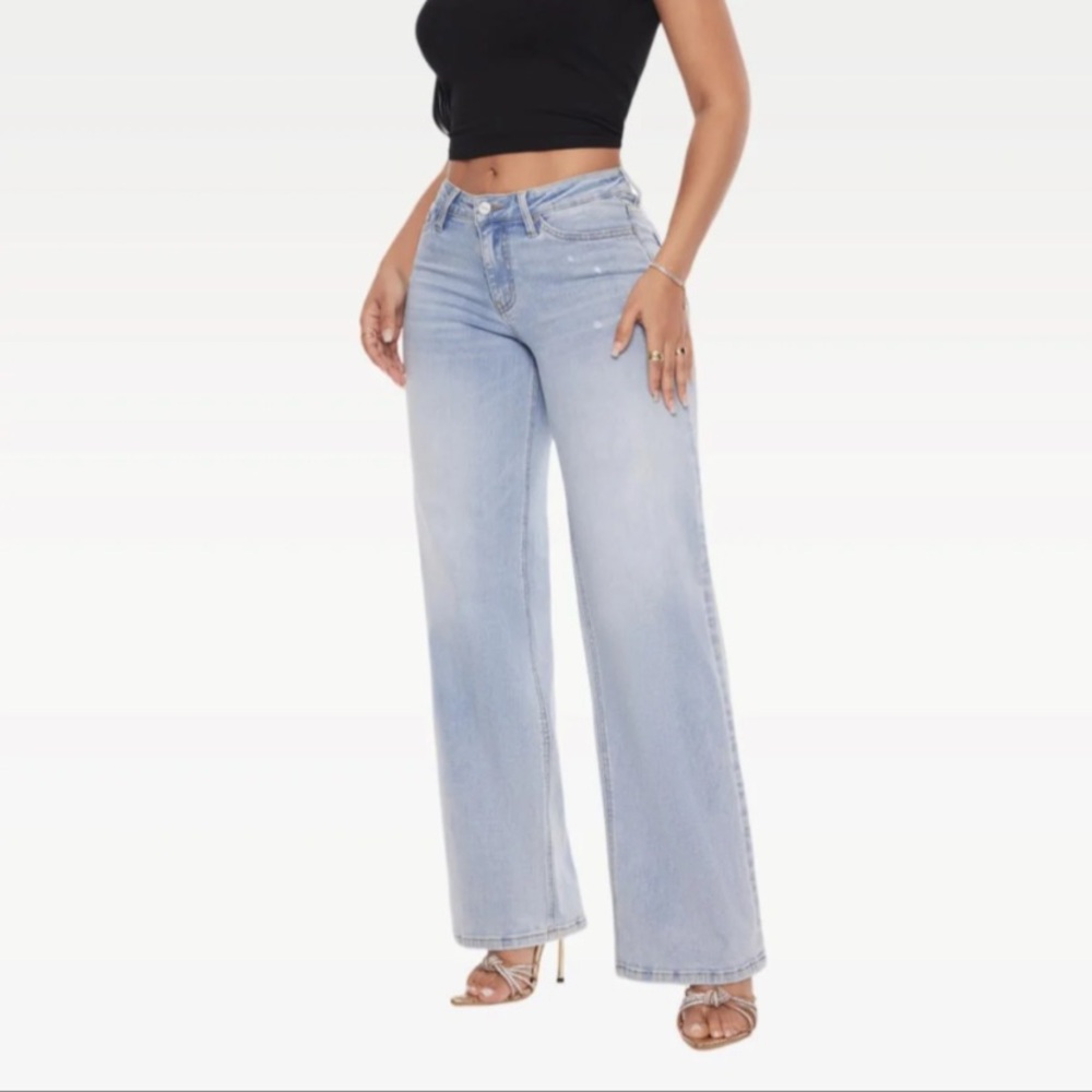 Oneso Light Wash Flare Jeans Size 27